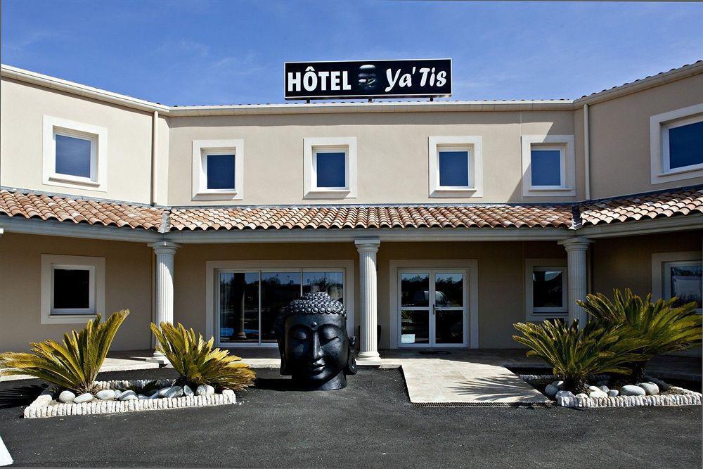 Le Ya'Tis Hotel Saint-Laurent-des-Arbres Buitenkant foto